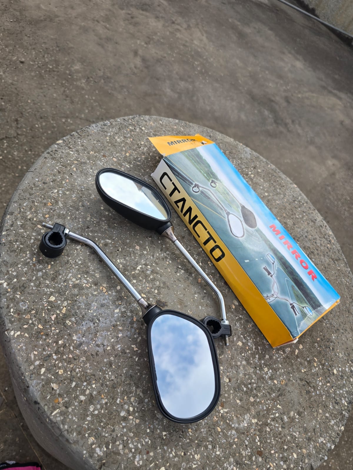 Side mirrors